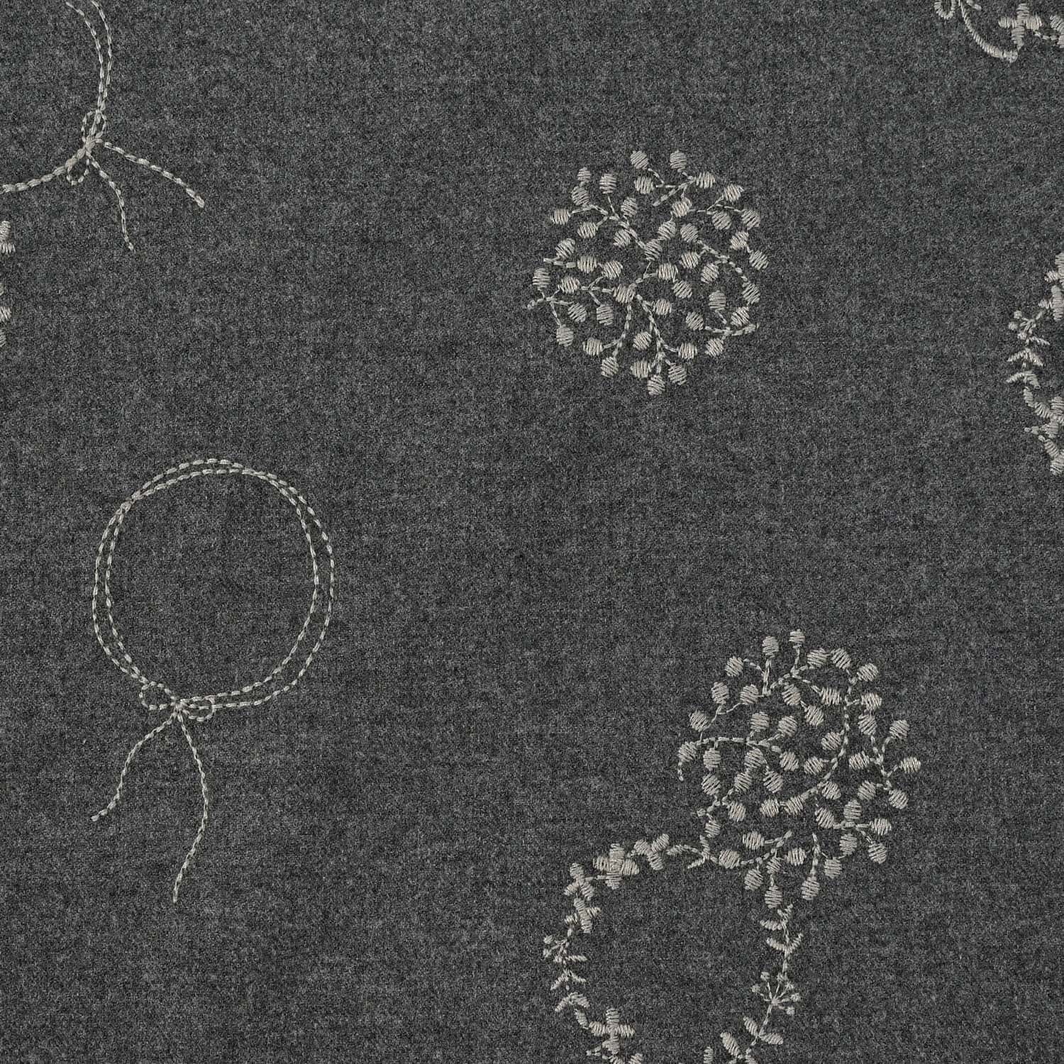 刺繡薄法蘭絨 色號 02