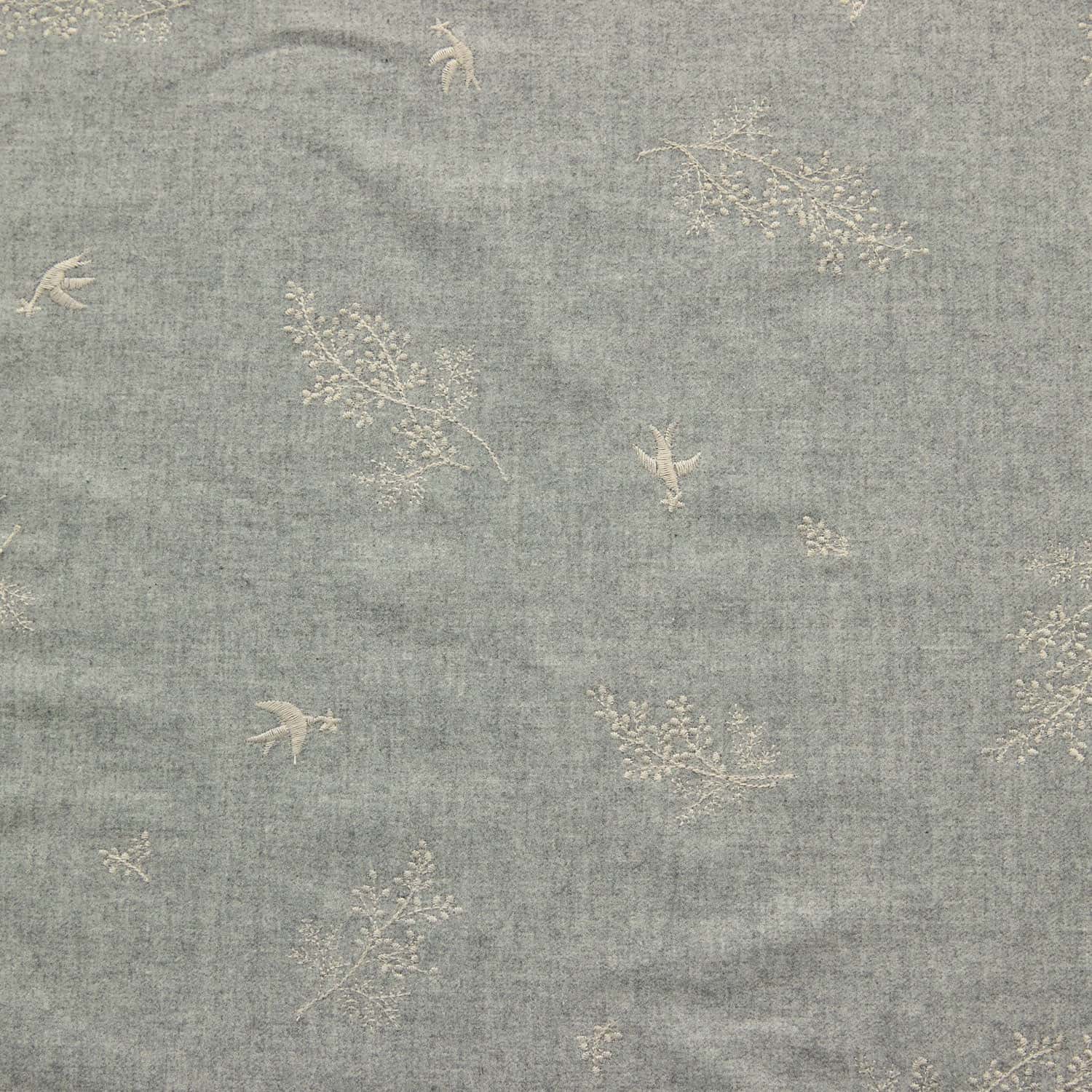 刺繡薄法蘭絨 色號 04